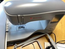 singer stickmaschine EM200 quantum stylist mit zubehör