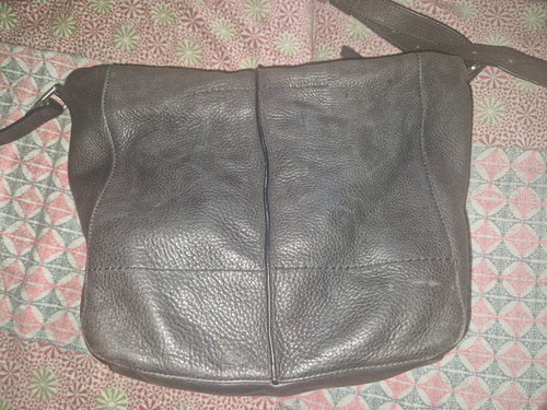 Mittelgroße schultertasche - mittelgroße, v