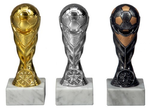 Fußball pokale mit ihrem - 3,