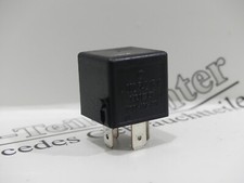 Mercedes W210 CLK W208 W209 W203 W220 SLK R170 SL Schaltrelais Relais 0025421319