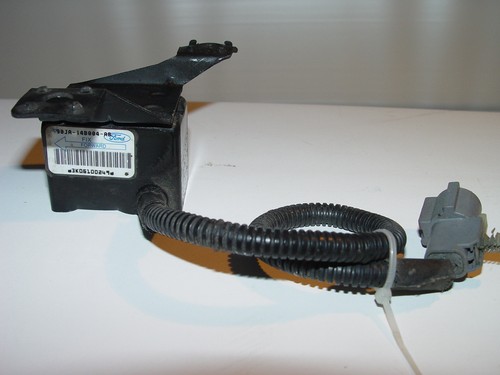 Airbag sensor rechts vom - vom, ford