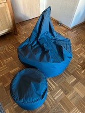 Sitzsack mit Hocker der Marke Green Bean in der Farbe Blau