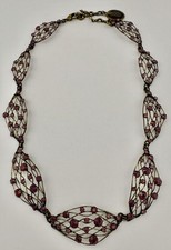 Original KONPLOTT Mod. Cages Halskette in dunkelrosa top Zustand B1-89