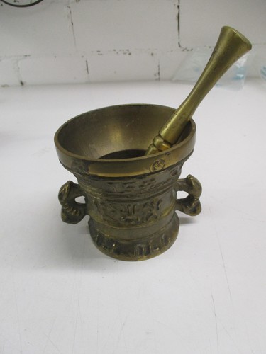 Schwerer bronzemörser mit - schwerer,