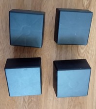 Möbelfüsse von ikea - x,