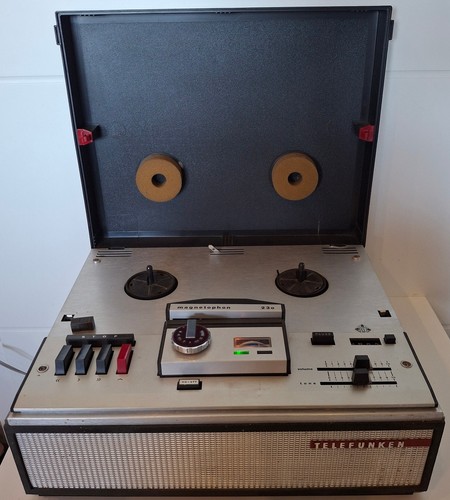 Tonbandgerät telefunken - ,