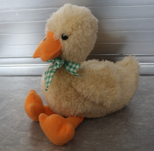 Ente mit schleife oster - ente,
