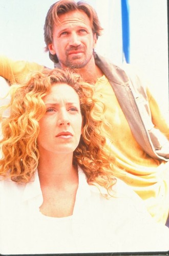 Filmdia kidnapped paradise - filmdia,