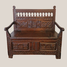 Antike Truhenbank Sitzbank Truhe edle Schnitzereien Frankreich um 1800