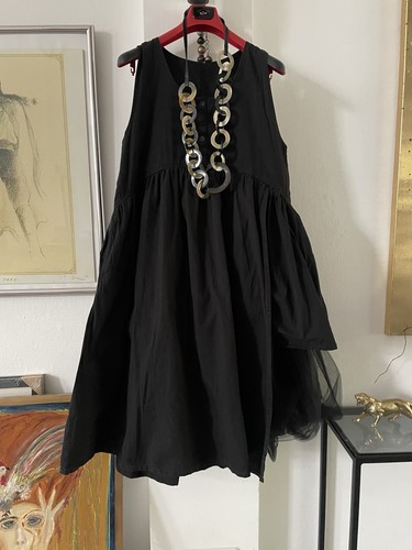 Black mega kleid - black, by