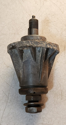Wheel horse mower deck spindle - horse,