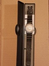 Schweizer Armee Militär Armbanduhr Uhr Bushcraft Prepper Survival 