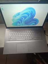 Asus vivobook 17 zoll, Inkl.Ladegerät, Funkmaus gebraucht,Guter Zustand 