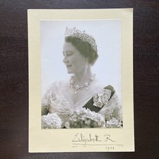 Royalty Queen Elizabeth Queen Mother fotografierte Kopie Autogramm Unterschrift