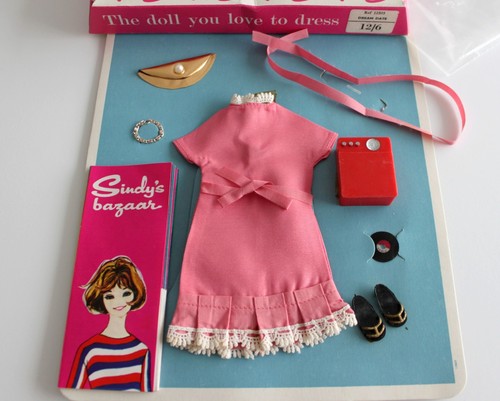 Sindy pedigree dream - date, 1963