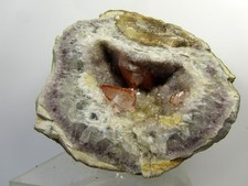 Druse mit Amethyst und Calcit, Stbr. Juchem, Fischbachtal