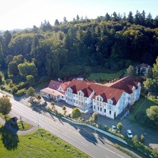 Urlaub Roßdorf Odenwald 2 Personen + Kind | Hotelgutschein 3 Nächte + HP Sauna