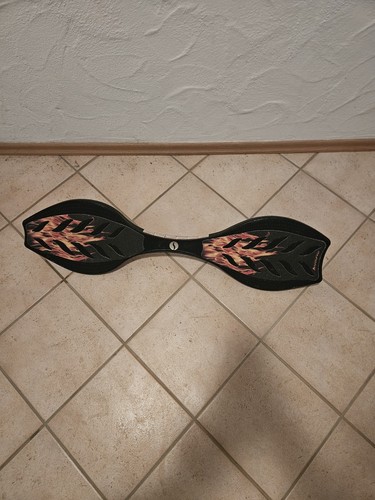 Waveboard schwarz mit flammen - waveboard,