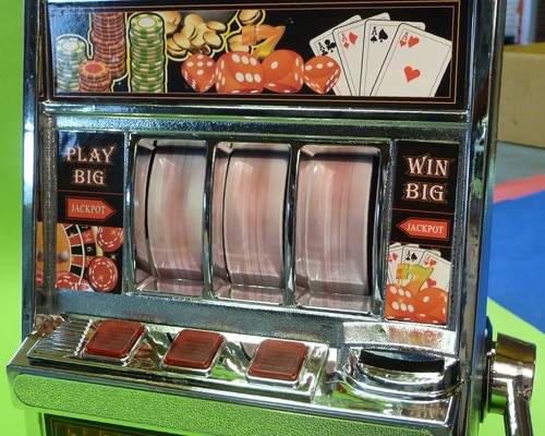 Maxi spielautomat spardose - spielautomat,