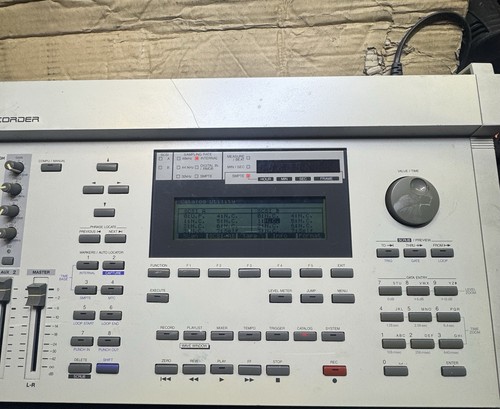 Roland 800 multi track disk - 800,
