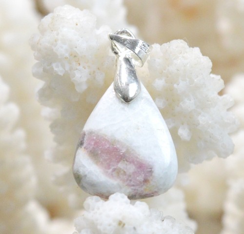 Quarz turmalin rosa 12 karat - quarz,