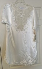 Verena Lace Ivory Nightgown
