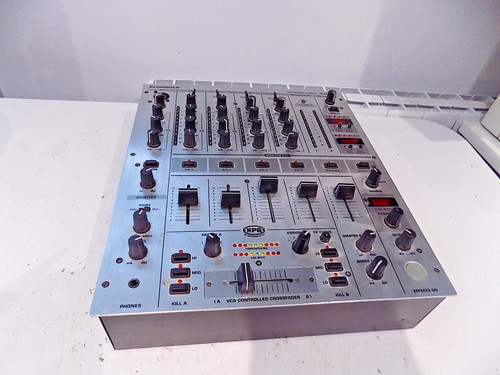 Behringer djx700 profi - profi, dj