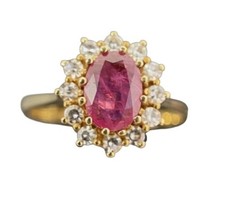 14 Karat Goldring mit Ovalem