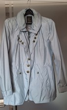 Raffinierte Frühjahrsjacke