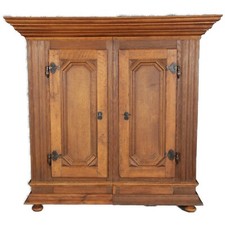 Frankfurter Halbwellen Barockschrank Hessen Eiche 18 Jh.