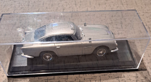 James bond 007 collection - bond,