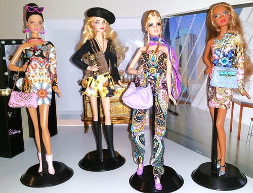 Barbie basics black label - black,