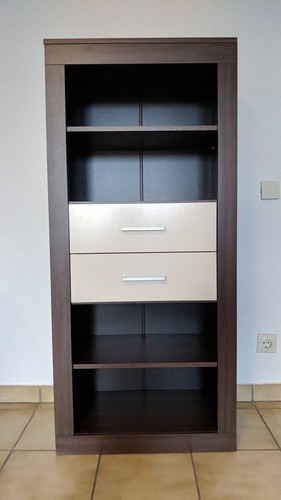 Schöner wohnzimmerschrank - schöner,