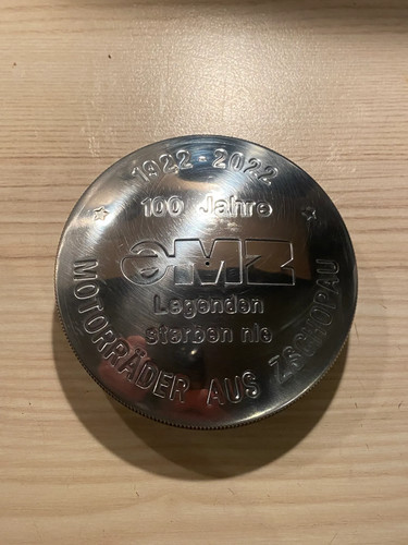 Tankdeckel 100 jahre - "100,