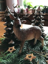 Hirsch Rentier Dekofigur Rehbock Wild Herbst Weihnachtsdeko braun 16 cm geeist