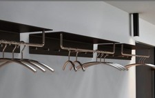 * UNU* • Wandgarderobe von FROST •  4  Haken • Schwarz • Chrom  • Neuwertig