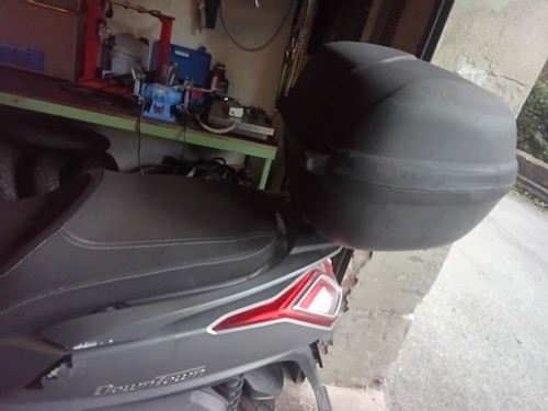 Kymco downtown 125i topcase - kymco,
