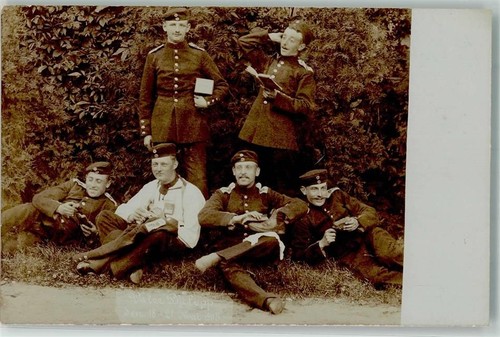 Soldaten uniform schuhe putzen - soldaten,