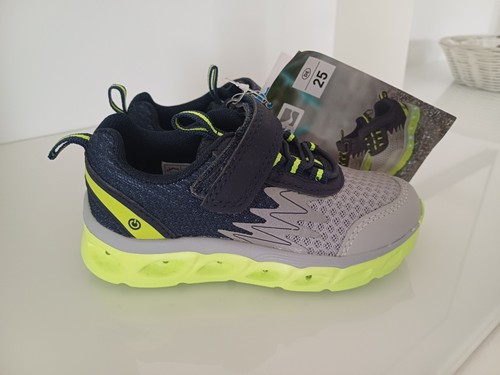 Kinderschuhe mit blinkfunktion - mit,