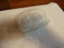 Hoechst Höchst Porzellan Deckeldose Schmuckdose mit Stadtansicht Goldrand