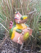 Keramik Drache gr Gartenkugel
