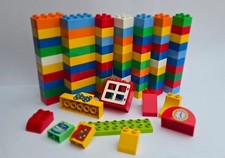 LEGO Duplo 80 Steine Basissteine 20 8er (2x4) + 50 4er (2×2) + 10Sonderbausteine