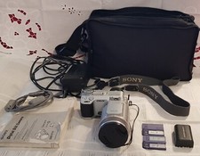 SONY DSC-F717 Digital Camera Cyber-shot, 5.0 MP, 5x optischem / 10x Digital Zoom