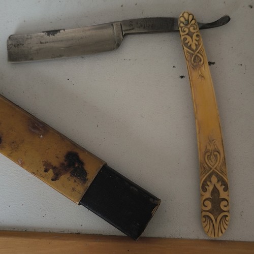 Antikes klapp rasiermesser - antikes, klapp-rasiermesser