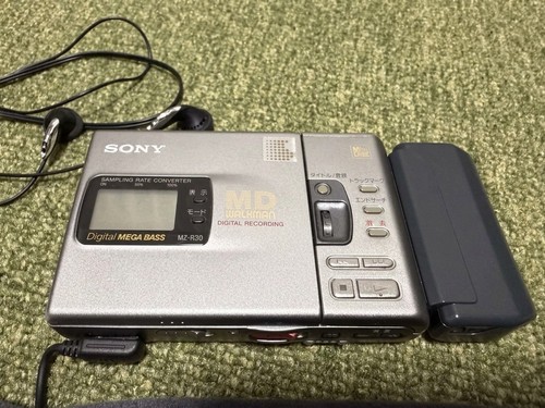 Sony r30 walkman - sony,