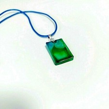 Anhänger Epoxid Harz Viereck blau/grün Kette Kunstleder blau 45 cm + 5 cm NEU