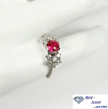 Klassischer Ring mit echtem