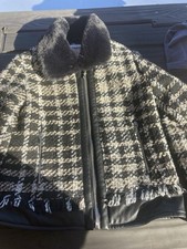 MAYORAL Mädchen Jacke schwarz weiß  warm kunst Fell Gr 128 cm, 8 J Neuwertig