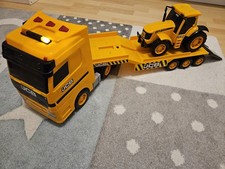 JCB LKW Tieflader mit Traktor