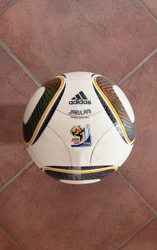 Adidas jabulani 2010 official - adidas,